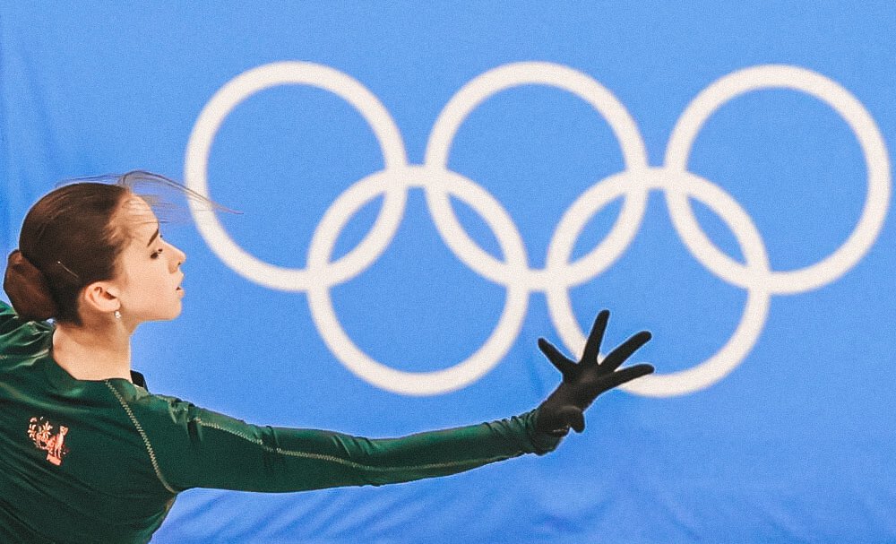 3 день олимпиады. зимние олимпийские игры 2022 медали. шествие сборной россии на олимпиаде. ок россии на зимних играх. международныхолимпийскиц день.