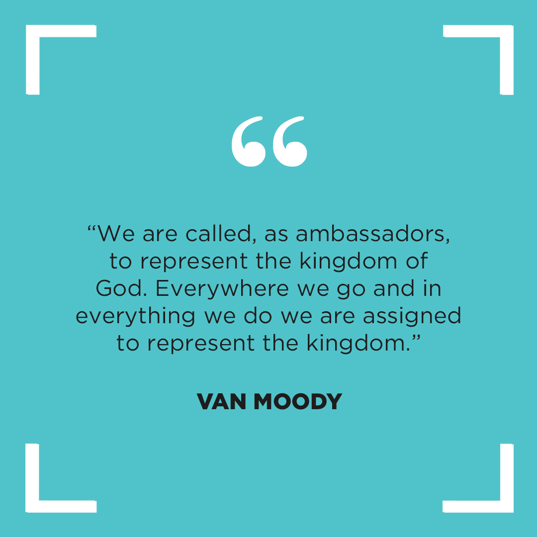 Van_Moody's tweet photo. We are children and ambassadors of God’s mighty kingdom! Heed this responsibility and represent His kingdom accurately! #VanMoody #TheWorshipCenter #VanMoodyMinistries #New #ANewUnderstanding #King #Kingdom #Ambassadors https://t.co/Vt12fBLtuM