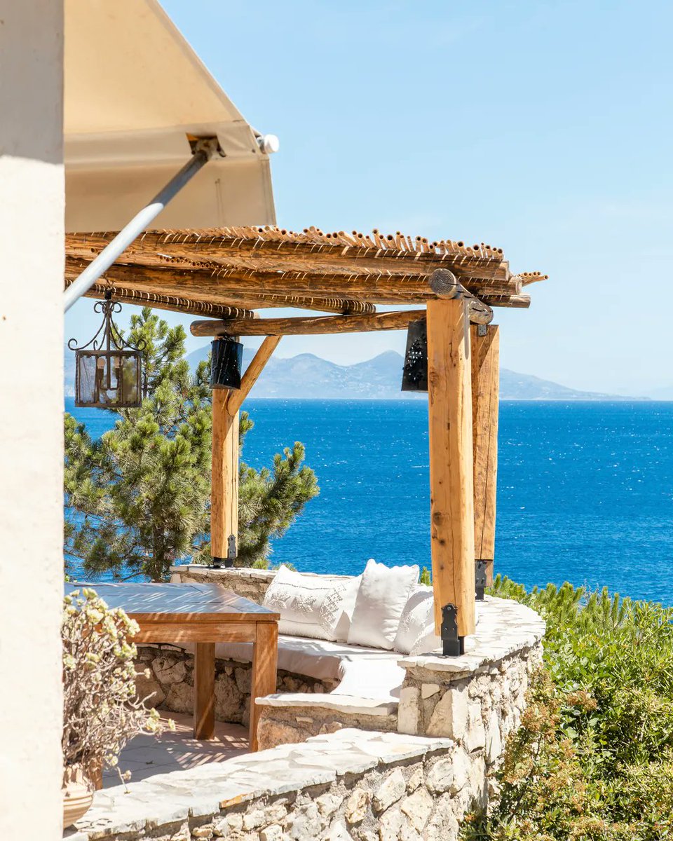 The Peligoni Club tweet media