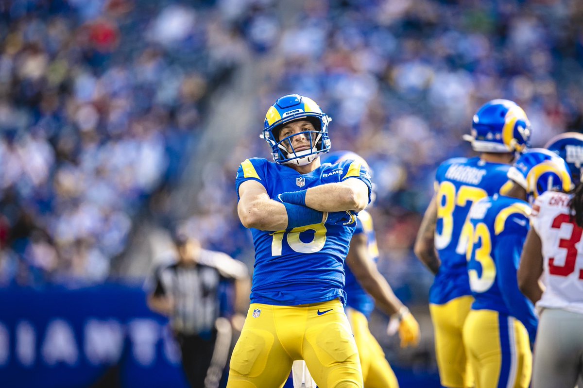 Best of luck to Homestead graduate, Ben Skowronek, who will play for the LA Rams in the Super Bowl tonight! <a href="/BennySkow/">Ben Skowronek</a> <a href="/RamsNFL/">Los Angeles Rams</a> <a href="/HHSSpartansFB/">Homestead Football</a> <a href="/Spartytweets/">Homestead Athletics</a>