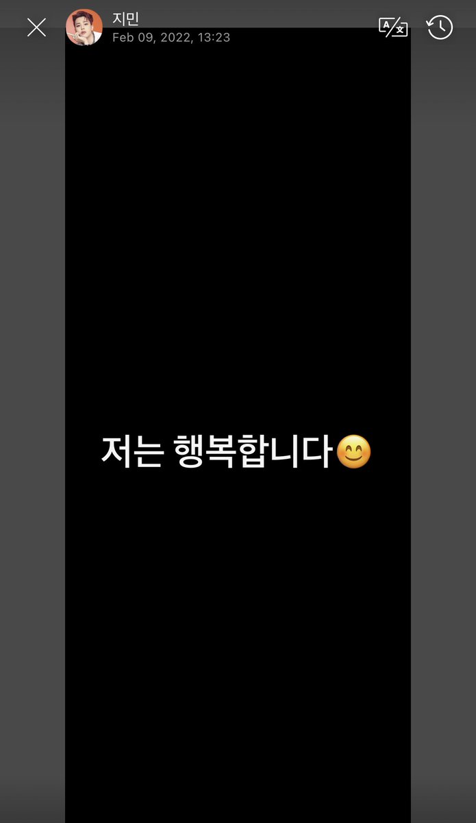 miiniyoongs's tweet photo. [220210 Jimin Weverse Moment]

🐥 i am happy😊 https://t.co/Ul6247py9M