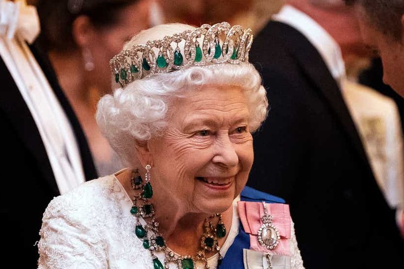BBCMarkSimpson's tweet photo. It has been decided tonight by the Assembly Commission that a tree will be planted "adjacent to Parliament Buildings" at Stormont to mark the Queen's platinum jubilee. https://t.co/rS7mHZEZtH