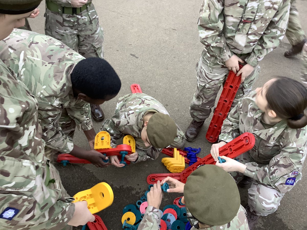 CcfScha's tweet photo. Fab afternoon yesterday hosting Colonel Blomfield -Cdts got to show off their #leadership skills using the @MTa_Learning kit to build the biggest tower. Big thanks to WBoro @Aircadets @378ATC for their support &amp; loan of the kit! #workingtogether @CCFcadets @ComdtAC @HeartofHatton https://t.co/NTsseMbdHi