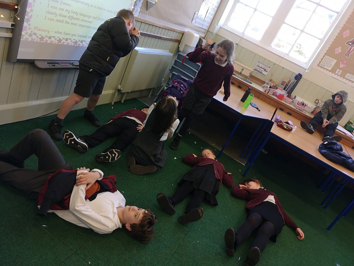 cumming_miss's tweet photo. 🏴󠁧󠁢󠁳󠁣󠁴󠁿⚔️ Finally, we showed the massacre of Glencoe as the government soldiers killed the Macdonald clan as a warning to other clans! ⚔️🏴󠁧󠁢󠁳󠁣󠁴󠁿 https://t.co/9iONpWPRK6