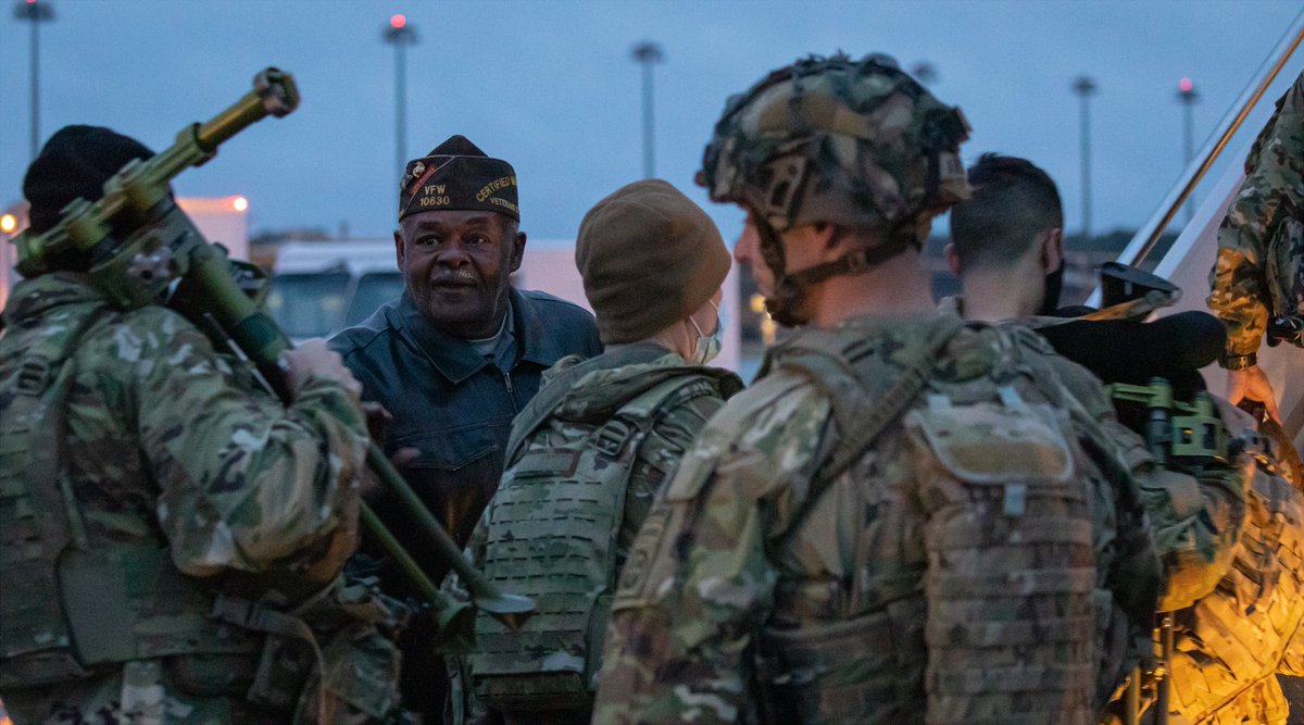 18airbornecorps's tweet photo. STRONGER TOGETHER
Our @82ndABNDiv Paratroopers continue to deploy to Poland 🇵🇱 where they stand in solidarity with our Polish Allies during this period of uncertainty.
#StrongerTogether #SupportToAllies https://t.co/QmIUFgMa8D