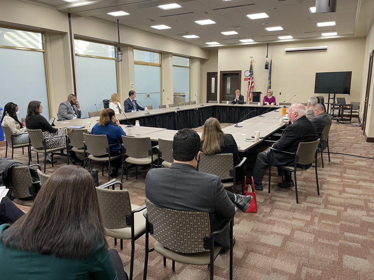 ACE_Innamorato's tweet photo. Finishing up two productive days in Harrisburg meeting with the House and Senate on transportation and infrastructure. Thank you to #RepMikeCarroll @Senatorcosta @WayneDFontana @SenatorBrewster @RepDanMiller @RepAustinDavis @RepDeasy @RepInnamorato @RepSummerLee @RepBenham https://t.co/kKSuyMhgDs