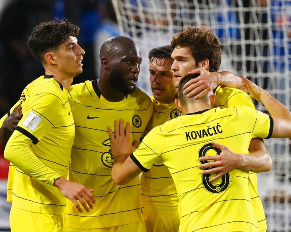 DiablesRougesTE's tweet photo. Romelu Lukaku retrouve le chemin des filets et offre à Chelsea la qualification pour la finale de la Coupe du monde des clubs. 🔥 https://t.co/tYPnQEiwqn