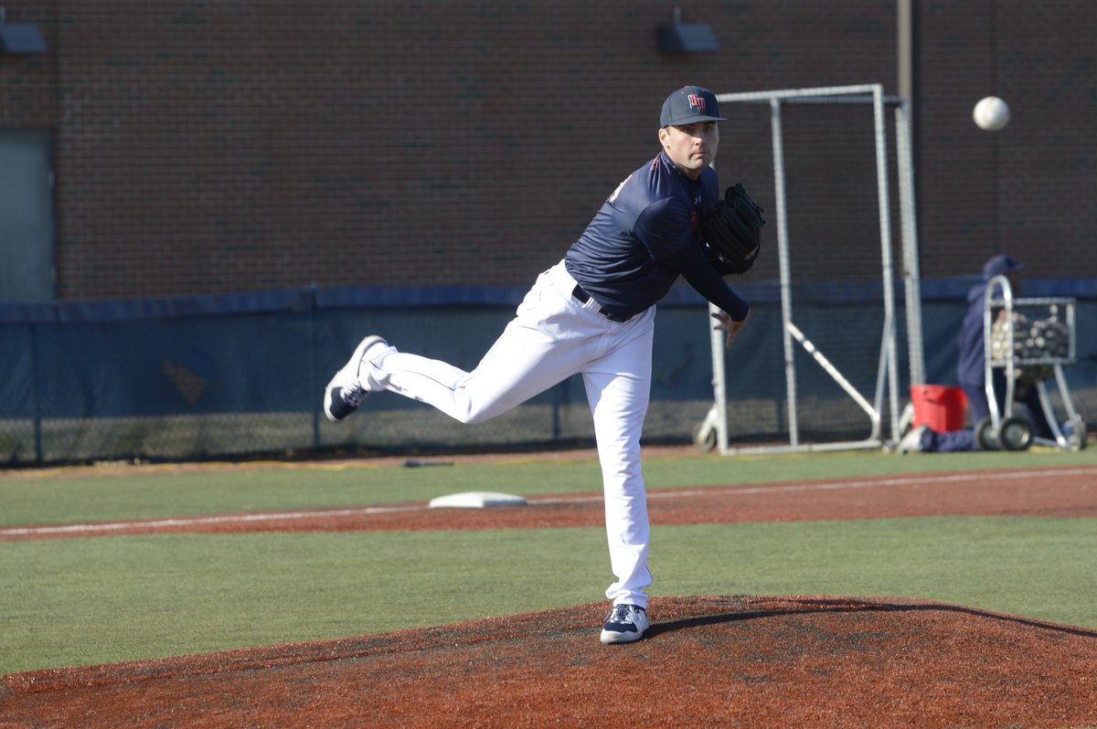 BelmontBaseball's tweet photo. 📰 | Belmont picked to finish 2⃣nd in OVC by @d1baseball 

Five Bruins named to MLB Draft Prospect Watch, three to Impact Freshmen list in conference preview 👏

➡️🔗 https://t.co/zpwxEsrlEb

#ItsBruinTime https://t.co/G6FMGZM4cq