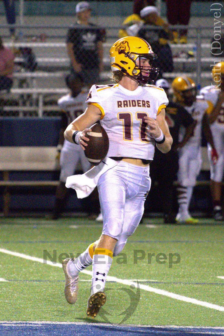 Let’s say congratulations to four of our awesome <a href="/GCRaidersnation/">Glades Central Raiders High School Football</a> players on Receiving  a scholarship offer from WarnerUniversity. <a href="/Burgess6ix/">Chrishaun “Hollywood” Burgess</a> Jacobi Thomas <a href="/GarrisonKepley/">Garrison Kepley</a> &amp; Ying Bryant well deserved by all of you guys.  Official visit is set for Feb 18th.Thanks to coach Bethel