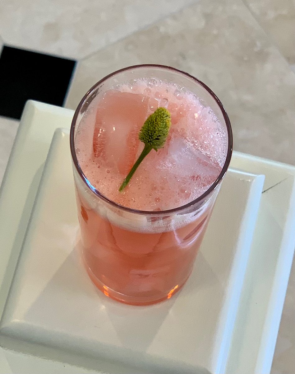 CookSavor's tweet photo. Drink up for an Electrifying experience!
.
https://t.co/TLmTQcs1Ud
.
#cocktail #DIYcocktail #mixology #cocktailporn #cocktaillounge #bartending #barman #drinkup #modernmixologist @cooksavor https://t.co/yvqd4qXCfQ