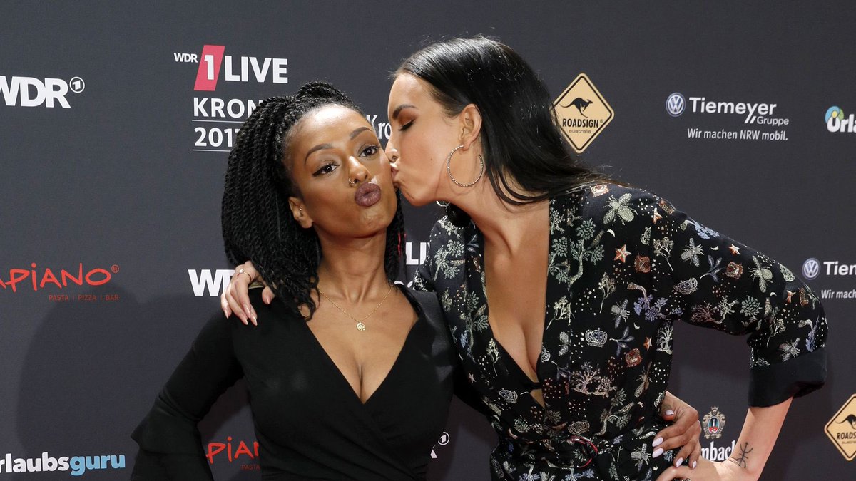 frostiheavenli's tweet photo. vermisse die sxtn äre so sehr! shirin, katja, etc. could NEVER do what these two did! 😔💗 #sxtn https://t.co/1QnZWdDNbh