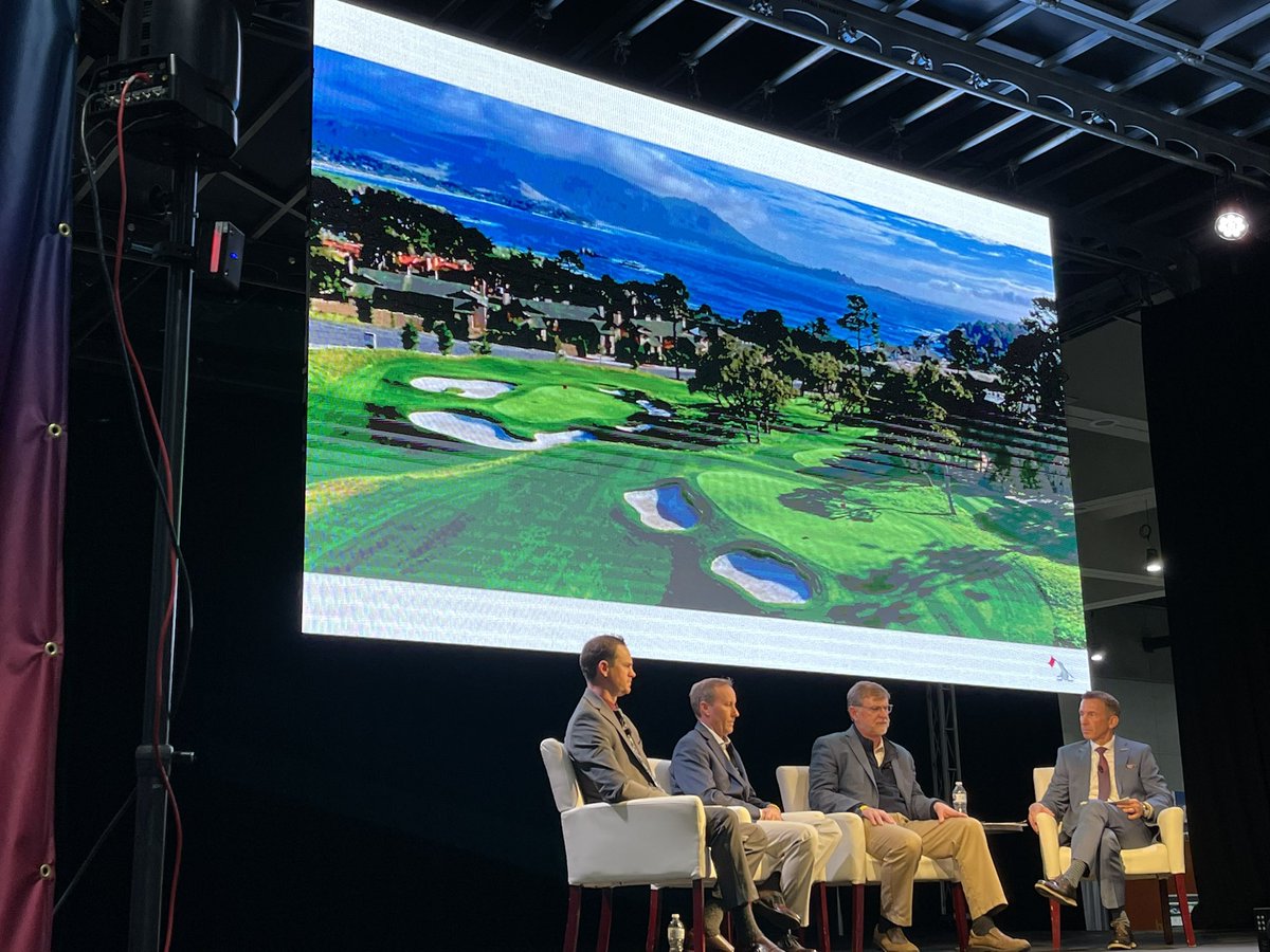 SRettmann25's tweet photo. Trade show education and fun today. Learning about some renovations at Pebble Beach on the Hay’s Place course 👍 @GCSAAConference https://t.co/QzRLBiqCga