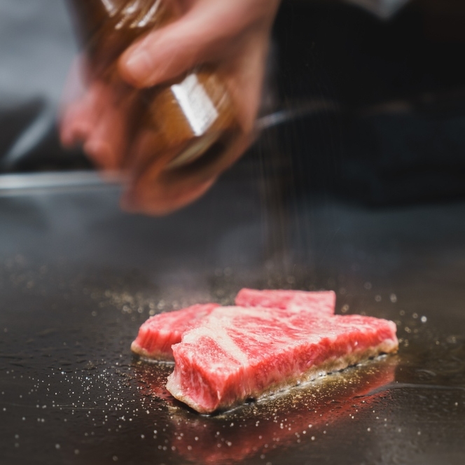 box_grocery's tweet photo. Wagyu steak 🥩
Tender, generous in marbling, rich in taste and flavourful! 

Visit now to shop premium Wagyu steaks 📦 🚚 https://t.co/OTxqdwwIQM

#LondonGrocery #WagyuSteak #OnlineGrocery https://t.co/EunXgnBjId
