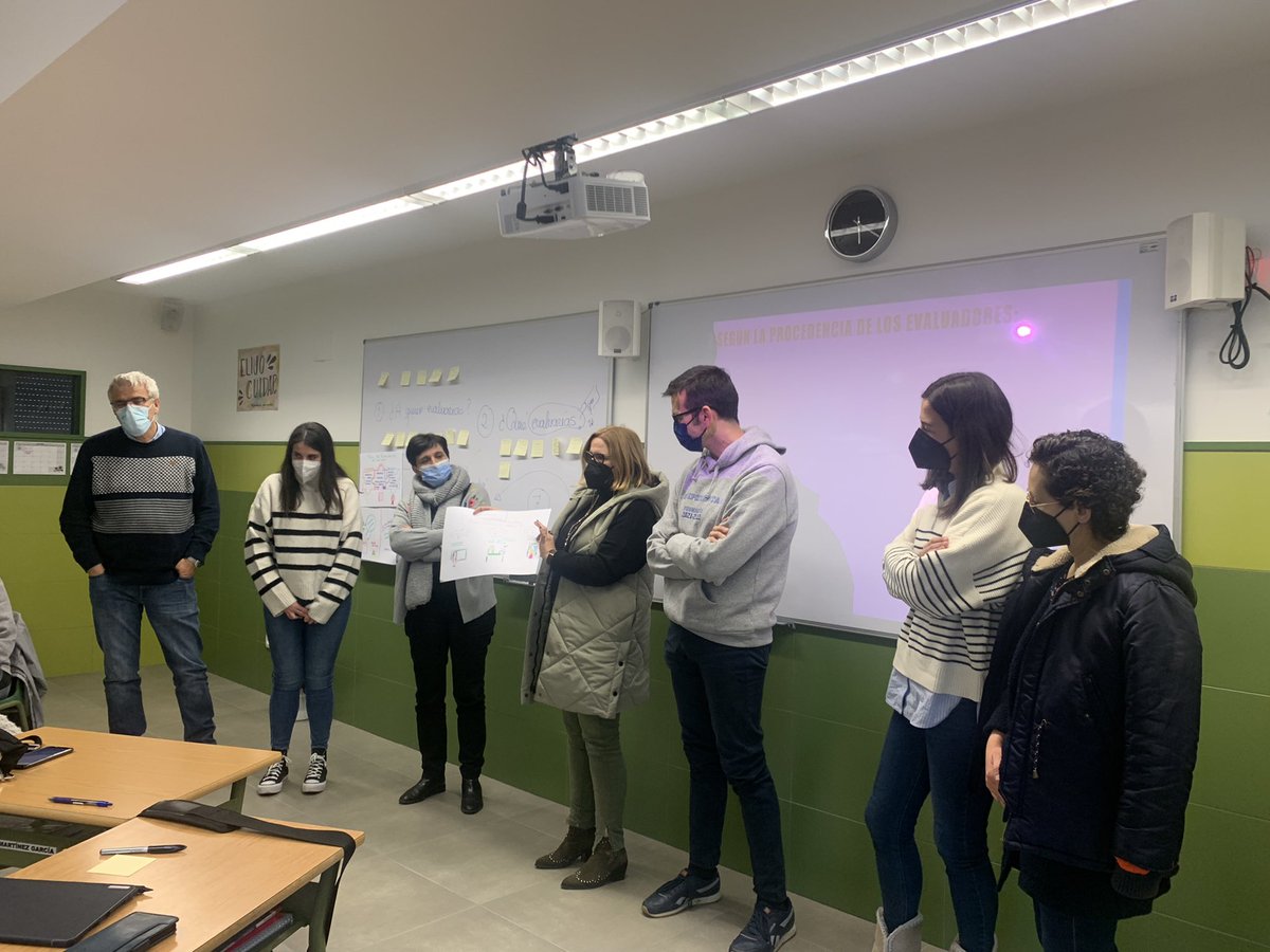 juditiyebra's tweet photo. Gracias por vuestro tiempo y ganas de aprender. @InmaculadaPonfe @CFIE_Ponferrada “lo que no se evalúa se devalúa” https://t.co/8pQFgbtA82