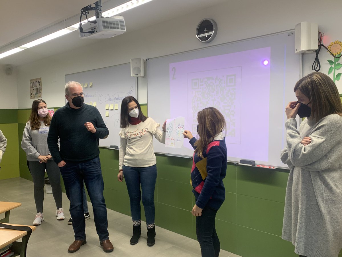 juditiyebra's tweet photo. Gracias por vuestro tiempo y ganas de aprender. @InmaculadaPonfe @CFIE_Ponferrada “lo que no se evalúa se devalúa” https://t.co/8pQFgbtA82