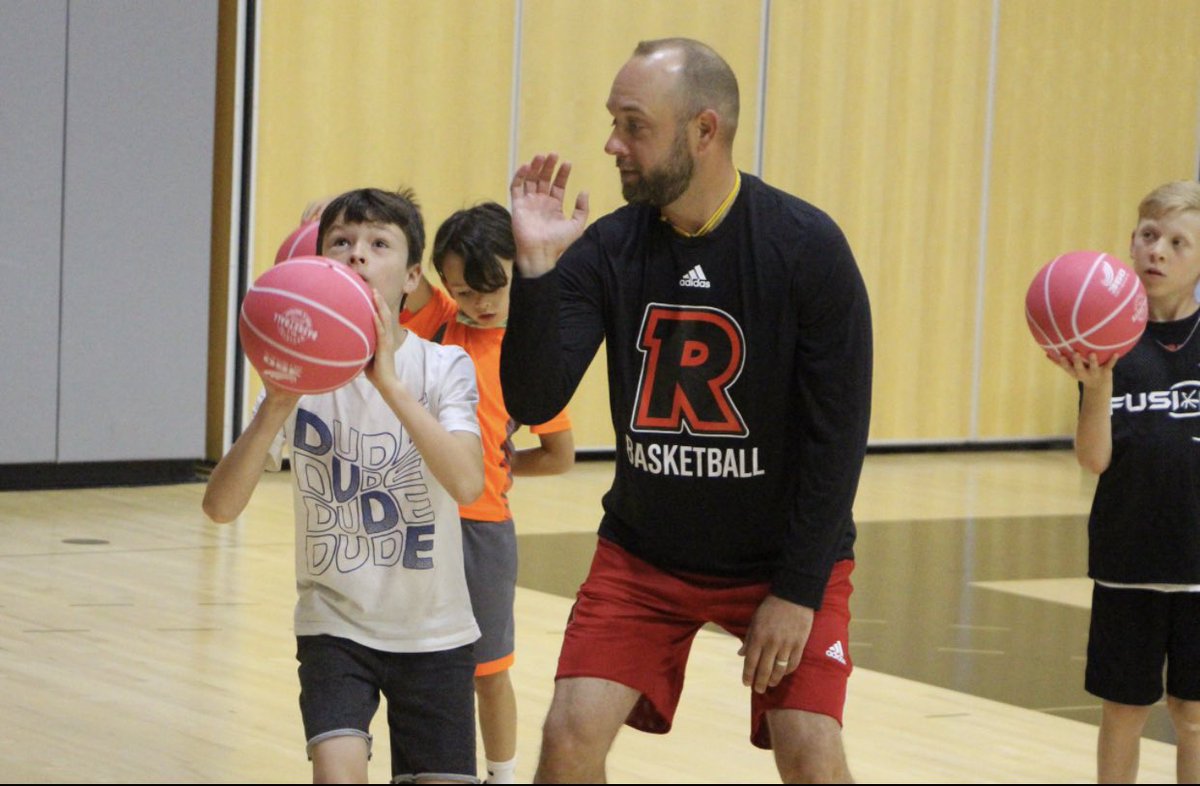 RedsMBB's tweet photo. Exciting news today, as Head Coach Joe Salerno and the Reds Men’s Basketball program announce a new spring basketball league and Select travel team for local youth players starting in early April! Check out the link in our bio! https://t.co/uwNDlc2yHV #GoRedsGo🏀 https://t.co/tvCnU3iKYV