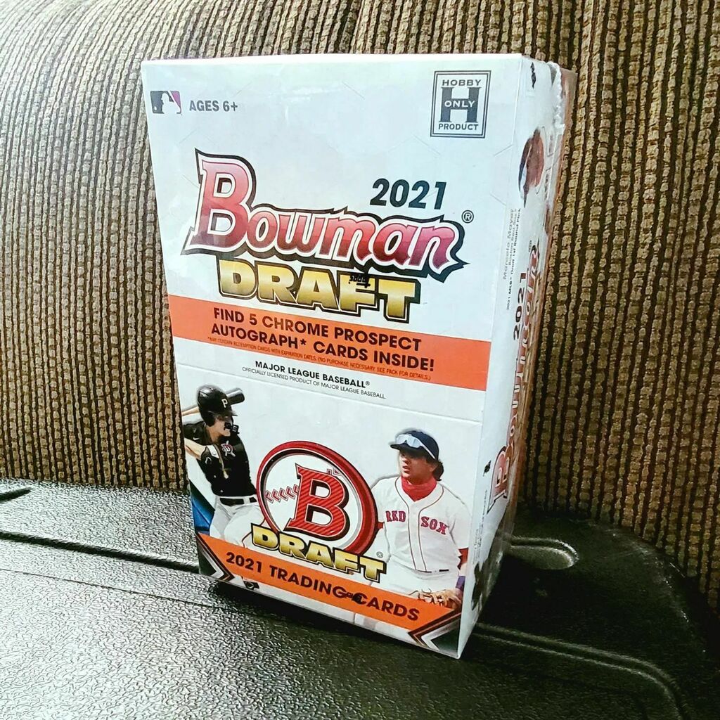 batflipchannel's tweet photo. Price list coming in the next day or two for our next BIG break on Thursday, Feb 17th. Bowman Draft Super Jumbo coming your way. D-Backs available, Red Sox available. $1000 product, avg. of 20 cards per spot, 5 AUTOS in the box. Who will get lucky?
.
.
.… https://t.co/Q2vQunP8GJ https://t.co/1ZEXVlpCf0