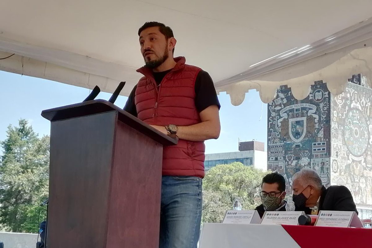 ALEIDAALAVEZ's tweet photo. Muy honrada de estar en @unam, mi alma mater acompañando al @Frente_NREmx y al @stunam a su asamblea Informativa; llamamos al patriotismo y nacionalismo  de tod@s l@s diputad@s de la @Mx_Diputados para que apoyen la #ReformaEléctrica y evitar el desmantelamiento de CFE. https://t.co/gbP8uFArkW