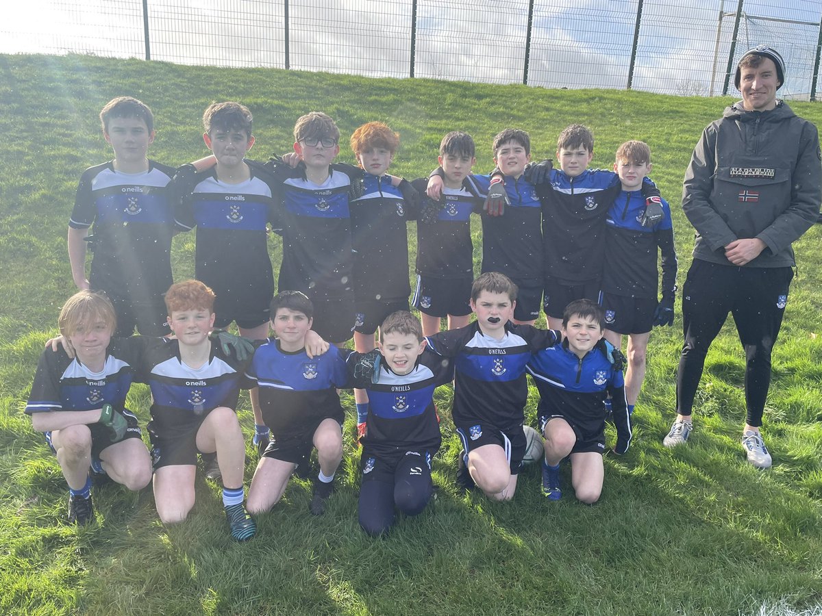 Gaelfast_GAA's tweet photo. 1 of todays groups competing in the Gaelfast year 8 supergames blitz in woodlands. Thanks to all competing schools @Rathmorepe @St_Malachys @SLGBallymena @OLSPCKPE https://t.co/lNYxcPtBvC