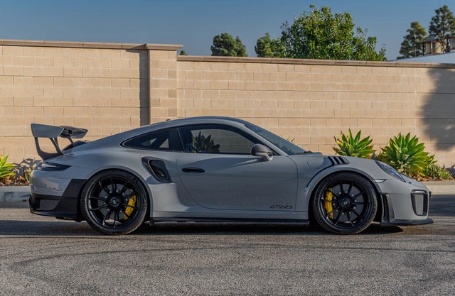 Rinoire's tweet photo. #Porsche https://t.co/L63KnVE0sC
