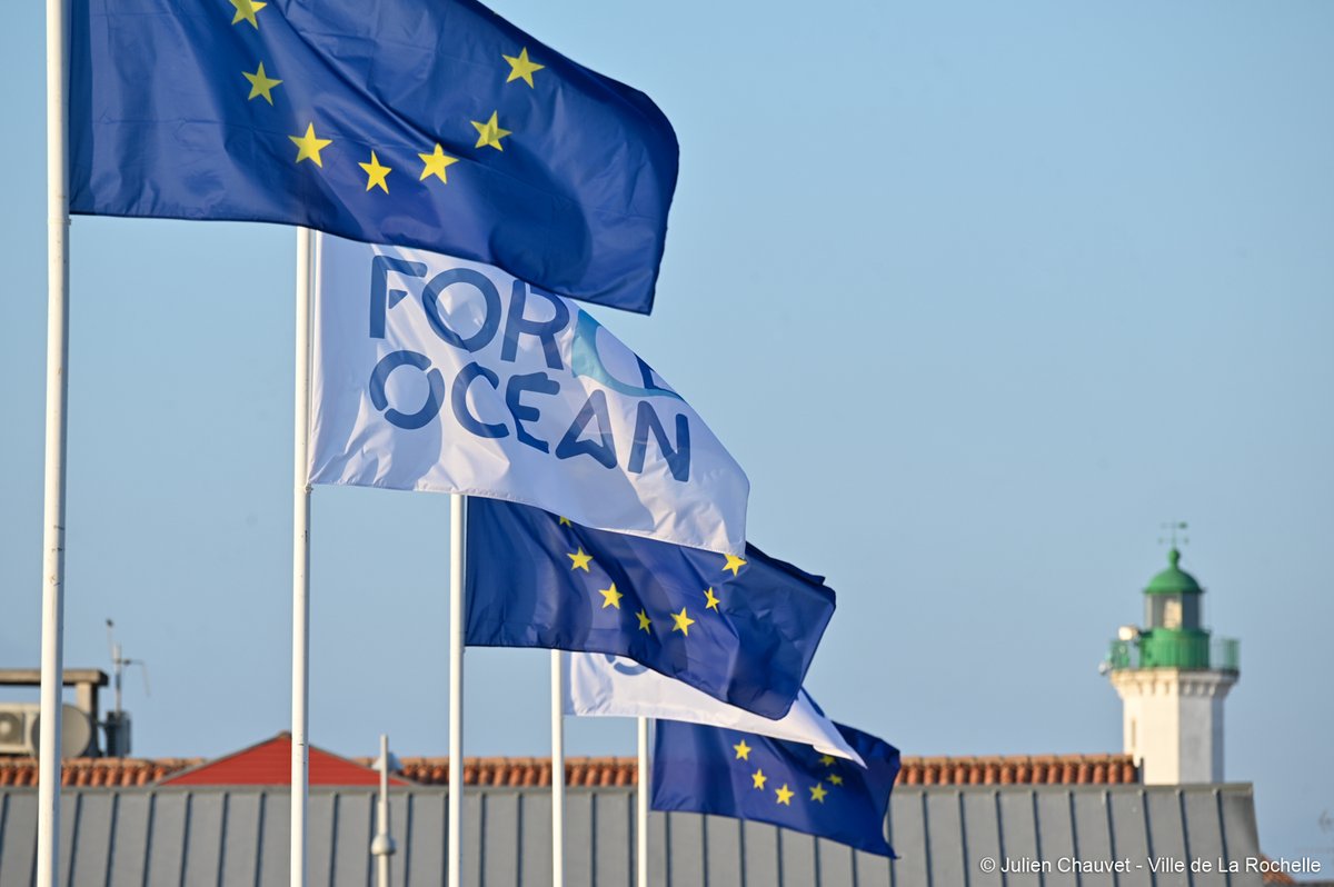 AggloLR's tweet photo. Quelques images de la table ronde avec les jeunes ambassadeurs d'Eurocean’s Youth, le premier réseau de jeunes ambassadeurs du monde maritime et Madame la Ministre de la Mer @AnnickGirardin.
© Julien Chauvet - Ville La Rochelle
#PFUE2022 #LRFO #LaRochelleForceOcéan https://t.co/D97Lr5D6Uh