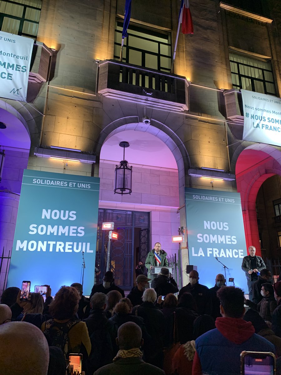 PatriceBessac's tweet photo. « La République nous appelle. Amis, citoyen-ne-s, tout dépend de nous. Il est temps de relever la tête. La France n’est pas une nation ethnique, ni religieuse. Nous sommes une nation républicaine. La République existe par la volonté de chacune et de chacun. » #Montreuil https://t.co/j4uKgDnsA6
