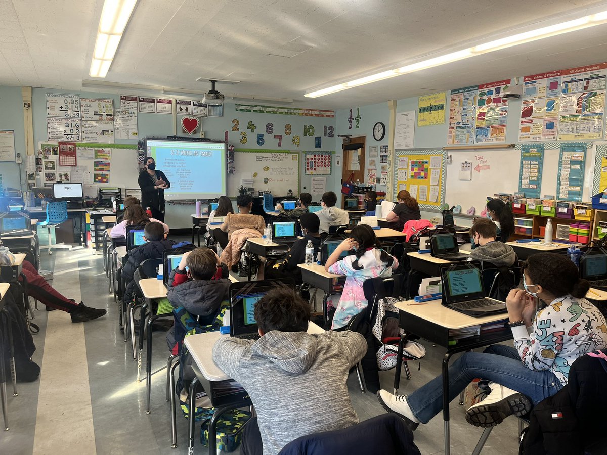 Mrs. Macaluso tweet media