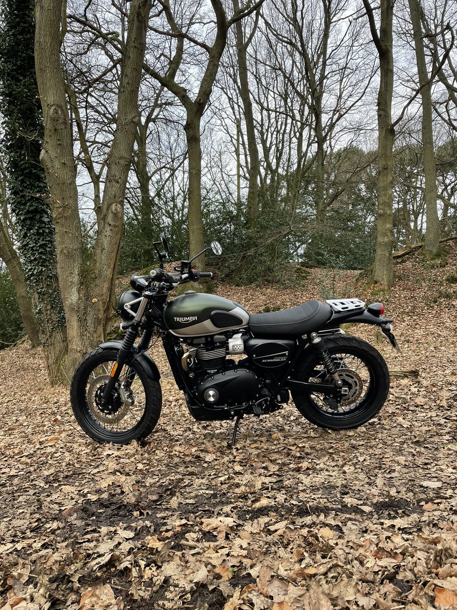john_prater's tweet photo. Nice midweek ride out on the #scrambler today, a little bit of off-road to get the pics, bikes an absolute blast to ride , #Triumph #triumphstreetscrambler #officialtriumph https://t.co/l7fIv305Cy
