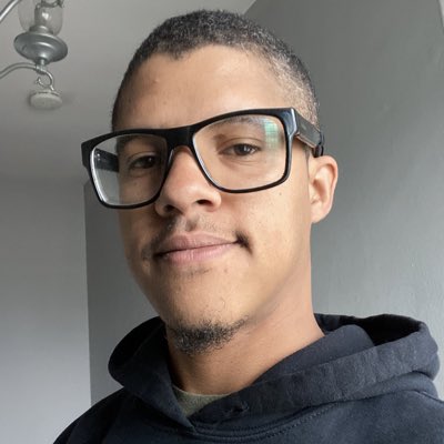 NerdFajuto's tweet photo. #NewProfilePic https://t.co/ffbv20rSef