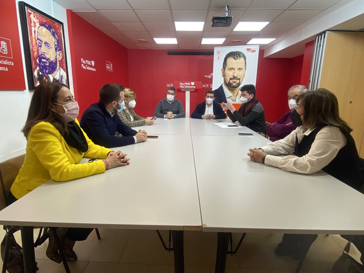 🌹Reunión esta mañana del PSOE de Salamanca con la Asociación Memoria y Justicia Salamanca