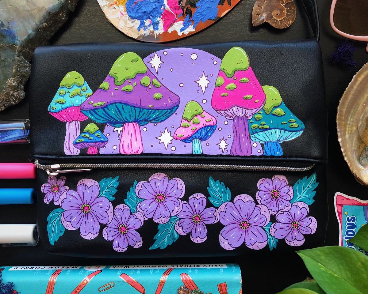 tracerlore's tweet image. Mystic Garden Purse # 2 🌸✨