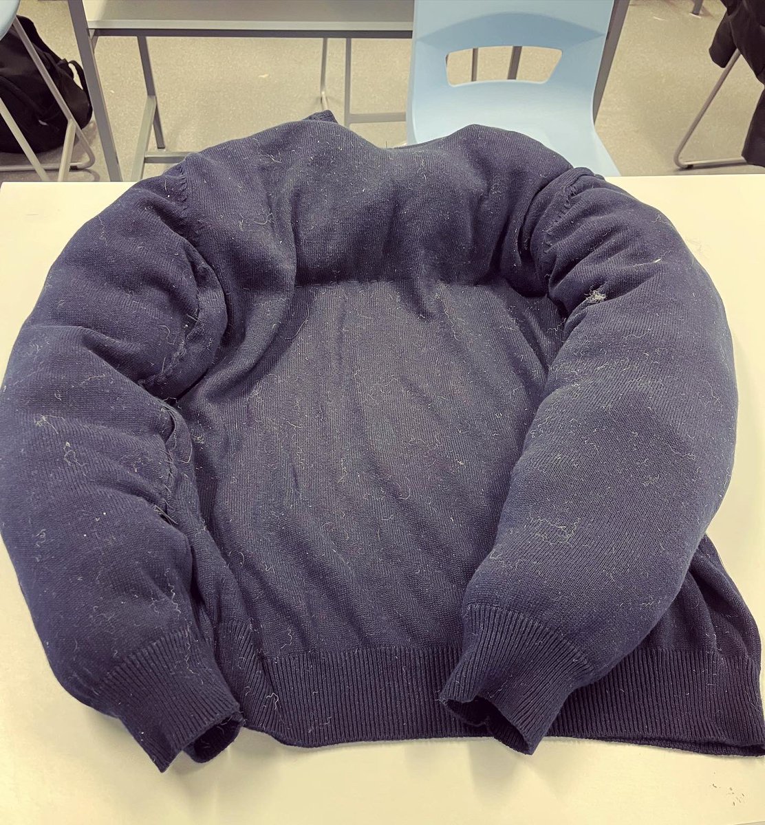 TheHomeEcHub's tweet photo. Second years reached the halfway point with CBA 1 this week. Here’s a sneak peak of what’s yet to come 🤩🪡🧵

#homeeconomics #homeec #creativetextile #thinkingoutsidethebox #sustainability #sustainablefashion https://t.co/Tm2Gf9qzT6
