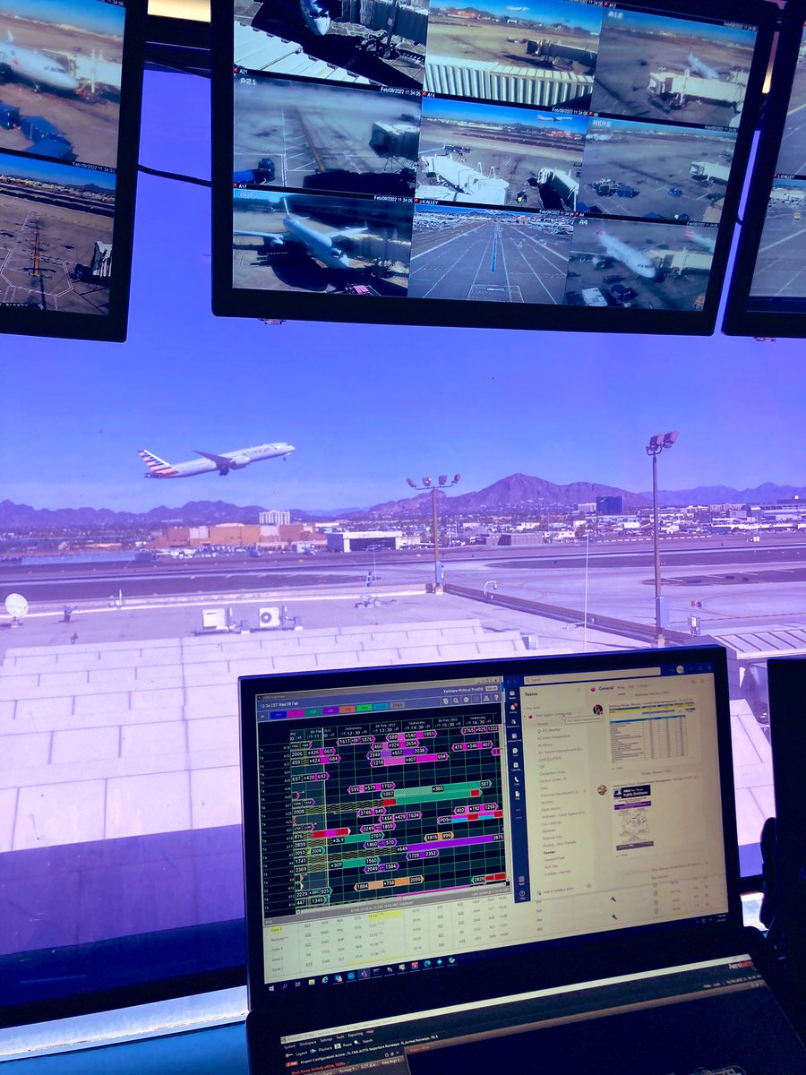 432 got the #chucknorrisdeparture today!  Off to Maui. #7879 #officeviews #officenaps
