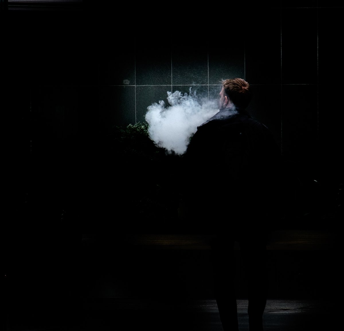 jeff_sof's tweet photo. The Vapour #vaping #smokingman #streetphotography https://t.co/uFUZ6MgFdk