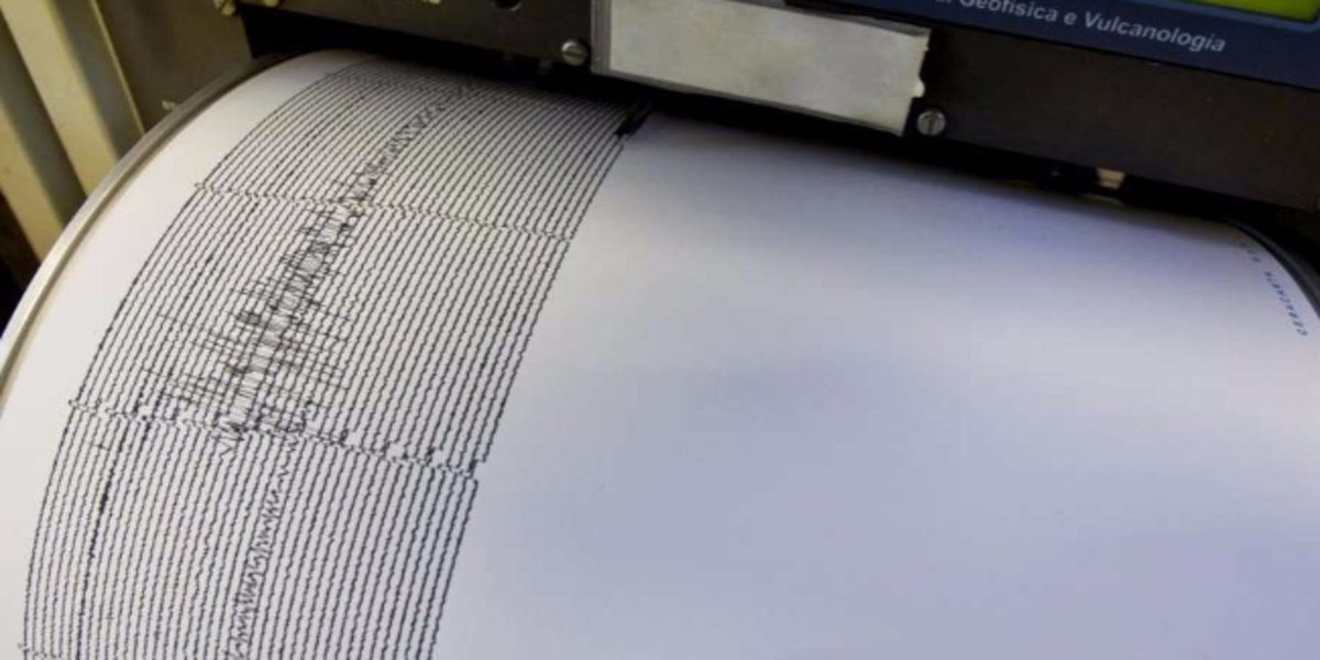 MediasetTgcom24's tweet photo. Terremoti, scossa tra le province di Modena e Reggio Emilia  #terremoto #reggioemilia #modena https://t.co/fhNdT4zriN https://t.co/nMBvWA4hxp