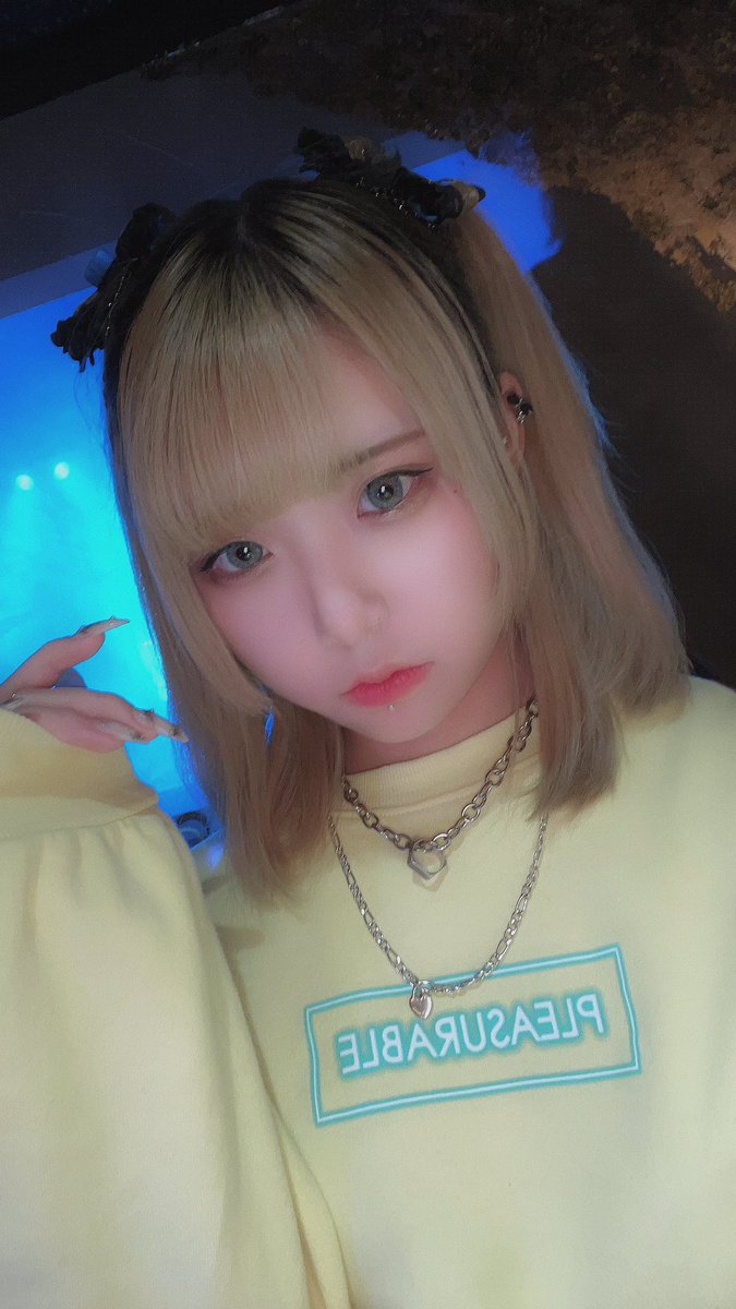 なんが最近いつも寝れないな💭
辛いよー

そして！
《TO:NiGHT 白夜夢》MV発表しました🔥
⛓ youtu.be/7pk6iphwlKI

お楽しみに🧬