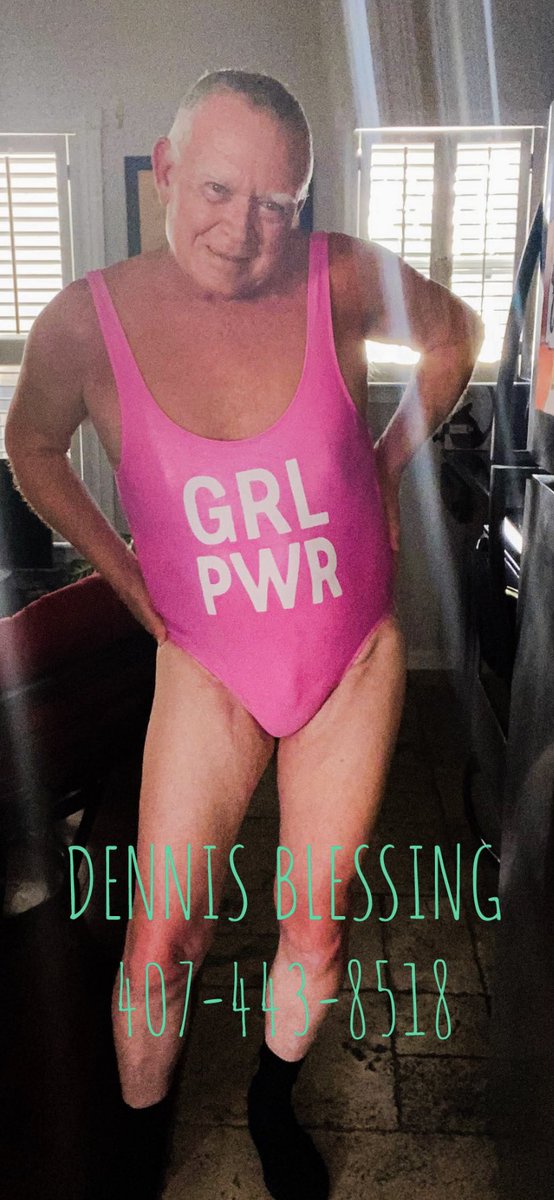 exposesissyfags's tweet photo. Is it a bird 
Is it a plane
🤣🤣🤣

Oh shit its pink power Dennis 1🔥🔥🔥🎉🎉sissy slut is back for.his exposure ruin this bitch https://t.co/swInjQSECk