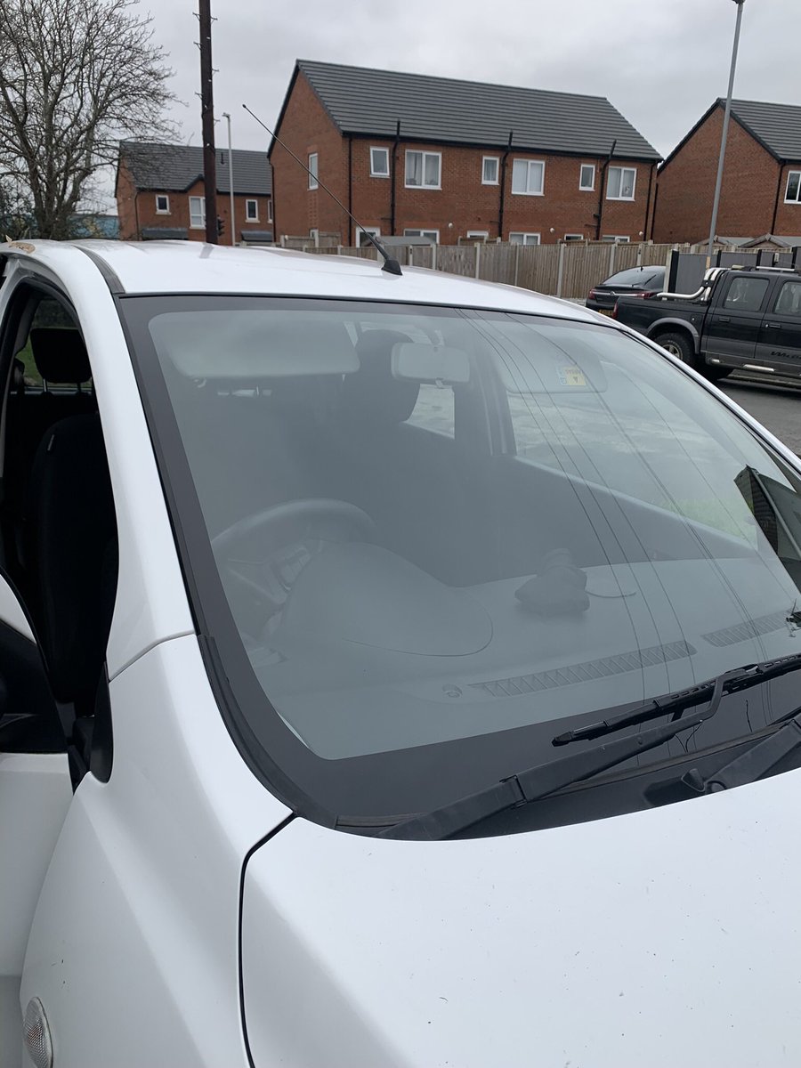 Windscreen replacement