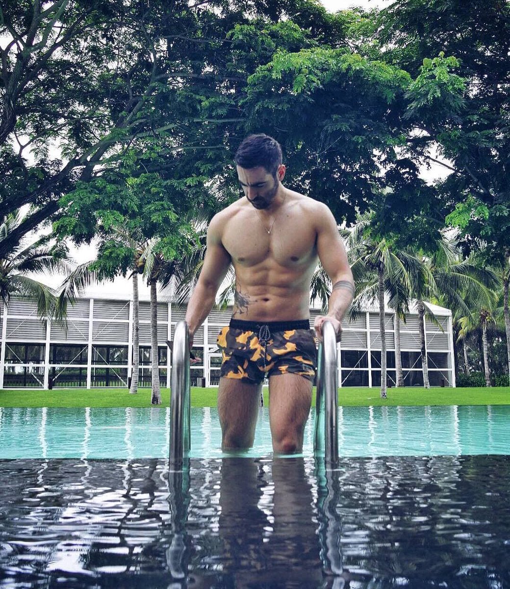 Kevin6_28's tweet photo. Exceptionally nice day for swimming🏊‍ https://t.co/pefpEVS9Hr