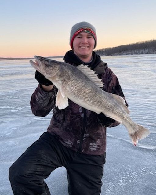 iowadnr's tweet photo. Who needs a fish finder when you have Cole? Help us congratulate him on this #IowaMasterAngler walleye! ๐๐๐
๐ท: Cole Siebenahler
28.5 inches, 7.2 pounds, 3 Mile Lake near Creston
#IowaFishing #IowaWalleye #IowaIceFishing https://t.co/kzL4TXezD9