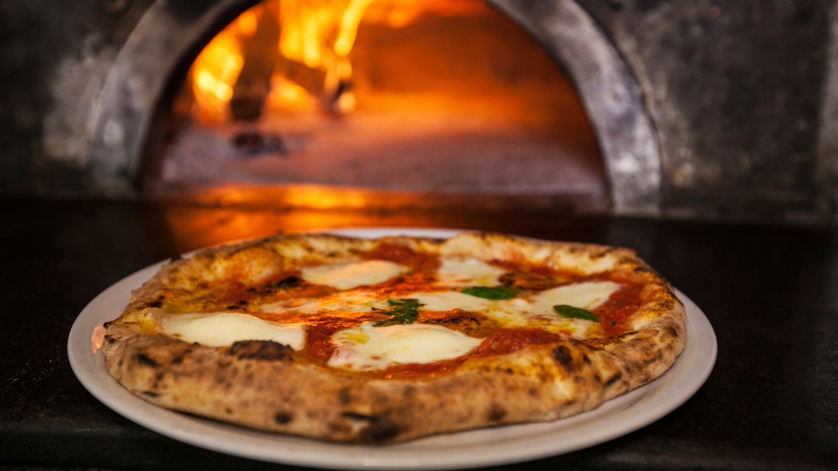 In honor of #NationalPizzaDay we wanted to share a round-up of the the best pizza reviews...Enjoy!

mrowl.com/user/adamdepie…

#Foodie #Pizza #Food