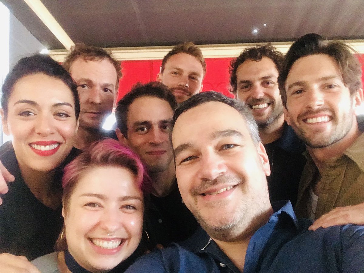 On vous attend à 21h10 sur ⁦@France2tv⁩ ! 😉🙏 #Questcequelleamafamille ❤️