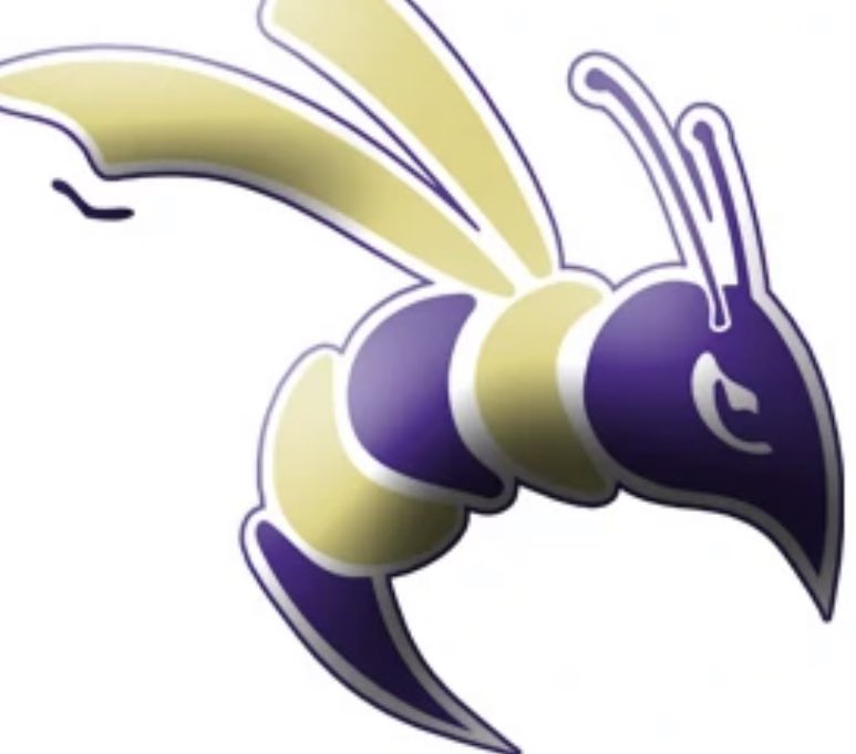 lee_man330's tweet photo. I have received an offer from Defiance College. @DCFBJackets @CoachWallaceFB https://t.co/iyf8LvldUF