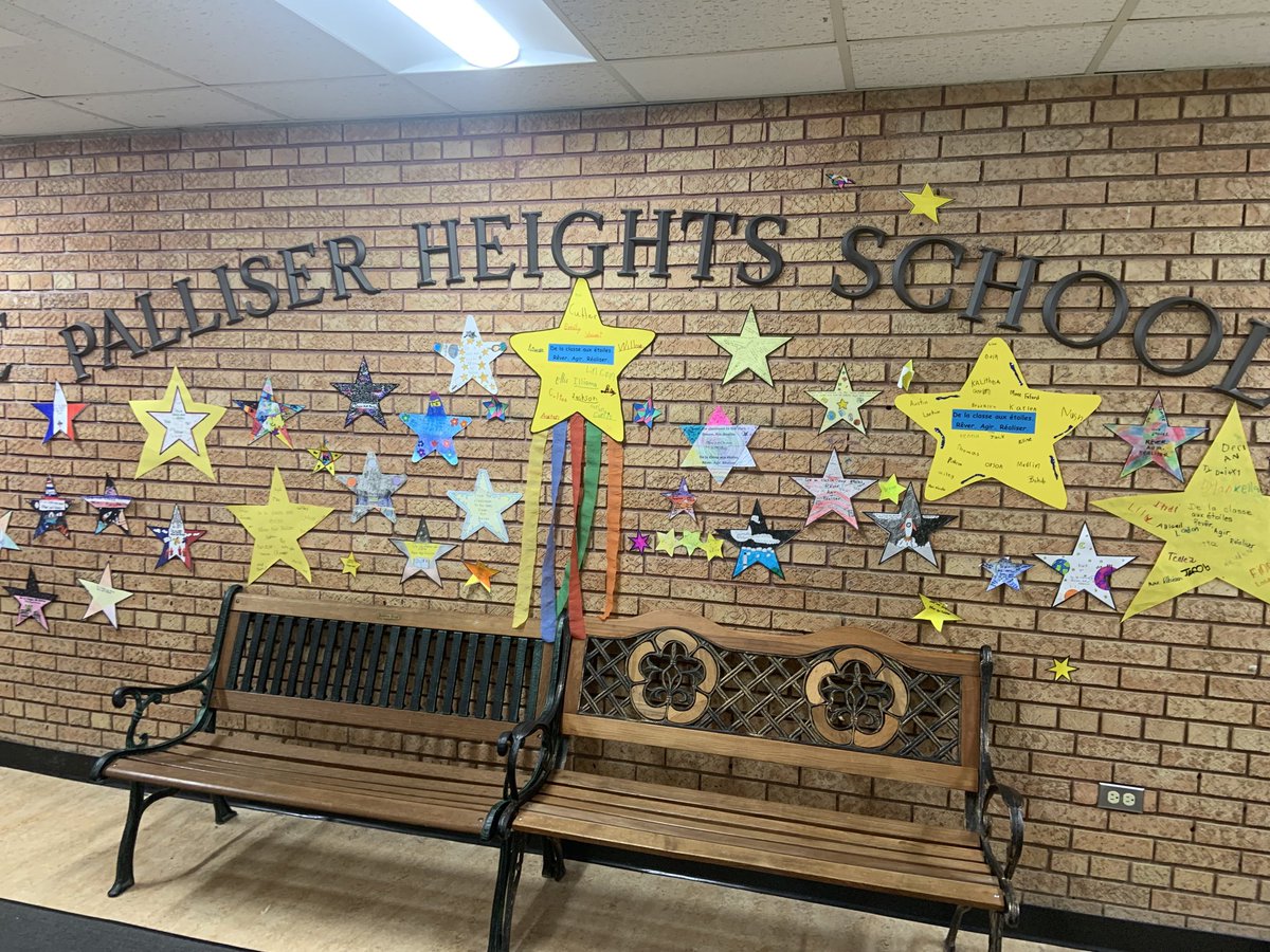 Beaucoup d’etoile pour le semaine de francais langue seconde#onparlefrancais