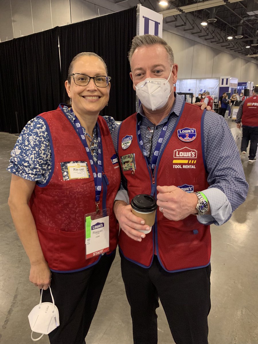 Greg_Hunko's tweet photo. Lowe’s SMM at the Venetian https://t.co/7SAnp8gOd0