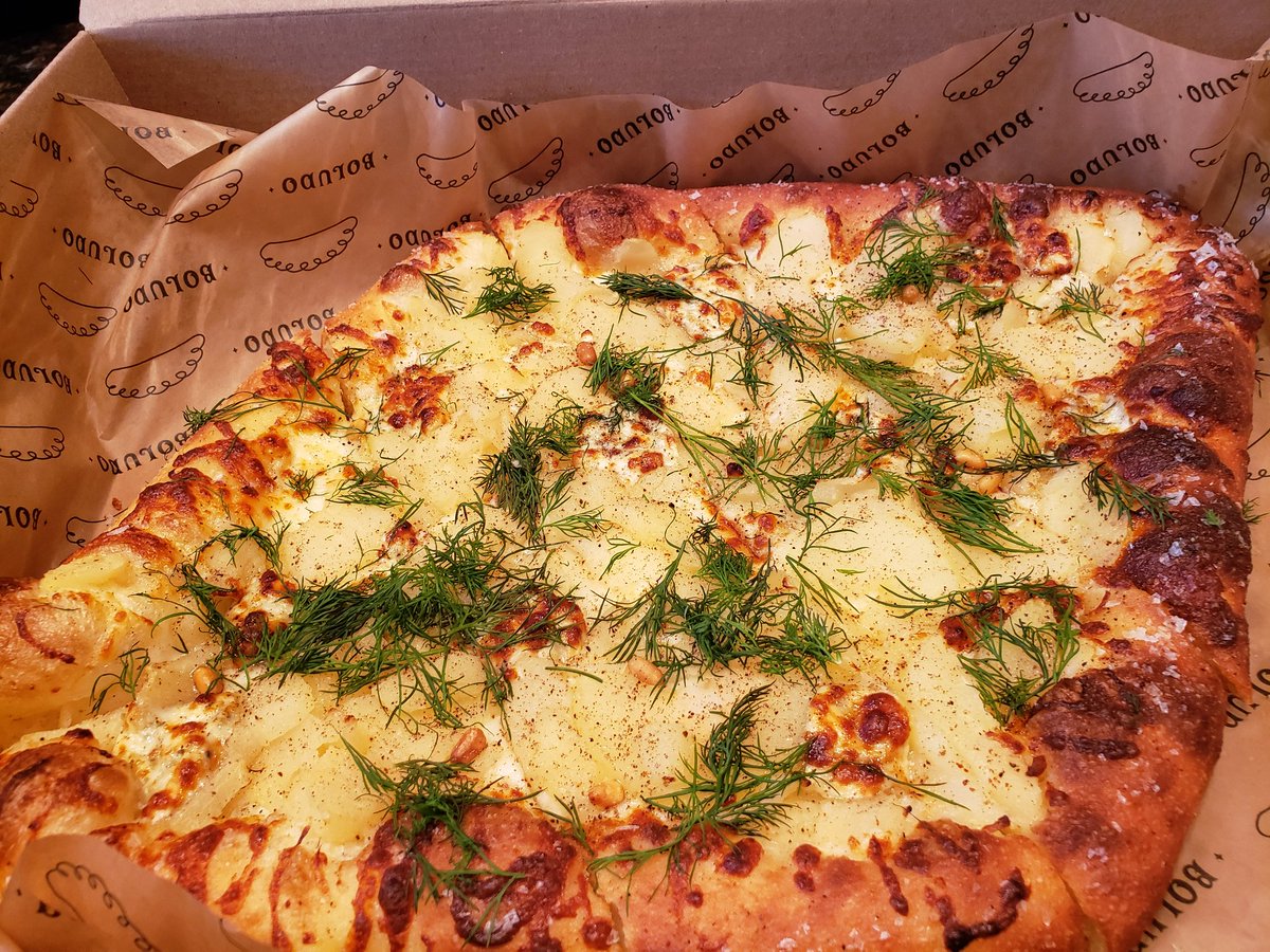 dfriez's tweet photo. πIt's #NationalPizzaDay. So what else would I have for lunch?
Thank you to @toprank for encouraging #TeamTopRank to do these fun activities. And I get to try @facundodefraia_ for the 1st time. #yummy #pizza #Minneapolis https://t.co/lLtkn9iWRE