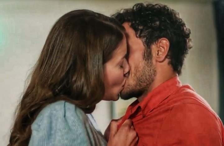tusseriesfavs's tweet photo. Batu e Idil no se podían despedir del capítulo sin un beso😏
#AdaMasali 56
#AdaMasaliDivinity28E #IdBat https://t.co/Lhdw0sevLa