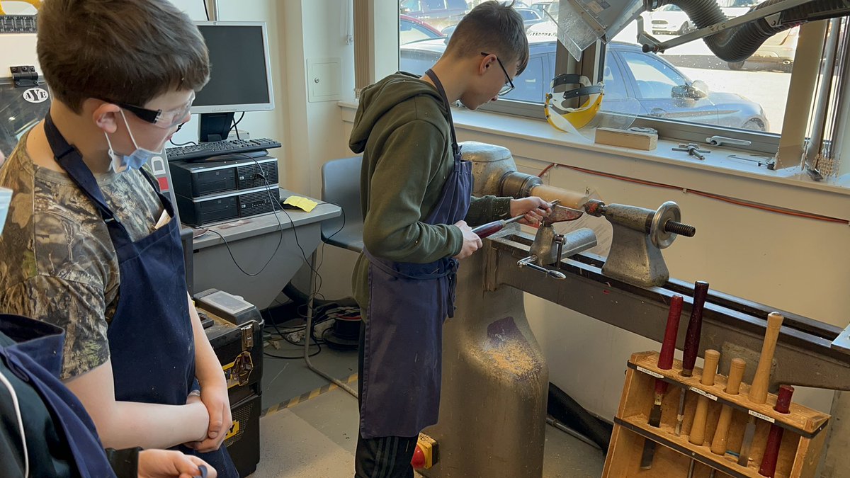 FATech_Ed's tweet photo. Alex started up his own lunchtime turning club today- passing on his skills learned from Friday afternoon club to his classmates #FORpeersupport #FORrespectAndIntegrity https://t.co/T3CgYmpJ0g