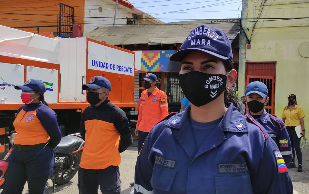 MVzlaBella's tweet photo. 🟡🔵🔴Durante la jornada 96 de desinfección, @JacquelinePSUV hizo un llamado a la comunidad para no  bajar la guardia y mantener todas las medidas de bioseguridad.
 Cuidarte y protegerte ha sido tarea fundamental del Pdte @NicolasMaduro ante la pandemia.

@delcyrodriguezv https://t.co/Pm0scBkpQ0