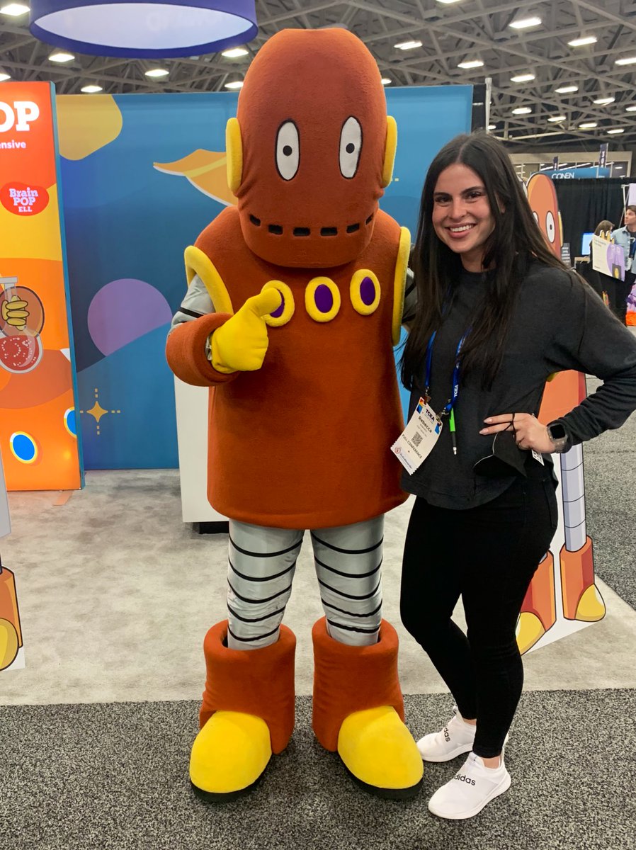 MsEdwardsR's tweet photo. @BrainPopsMoby #TCEA2022 #TCEA22 #brainpop https://t.co/BGfA0YHhfc